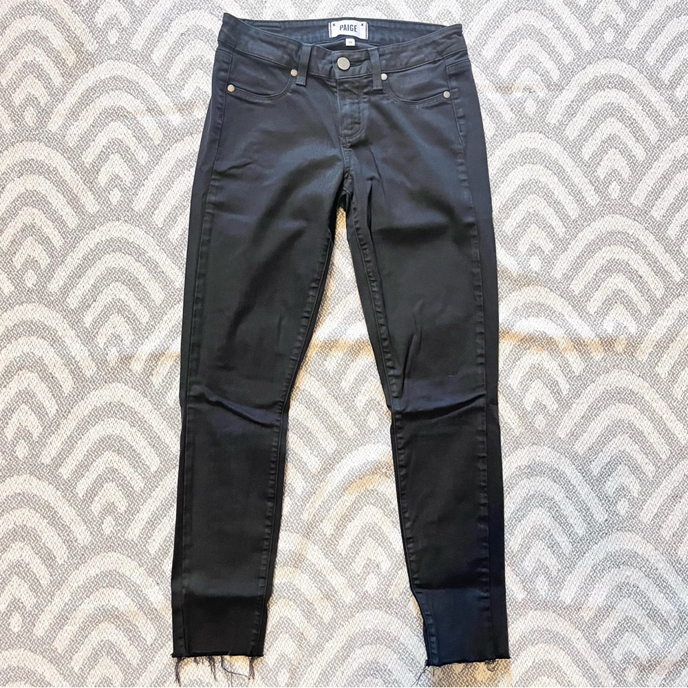 PAIGE Women’s Verdugo Ankle Black Denim Jeans in Black Silk 26